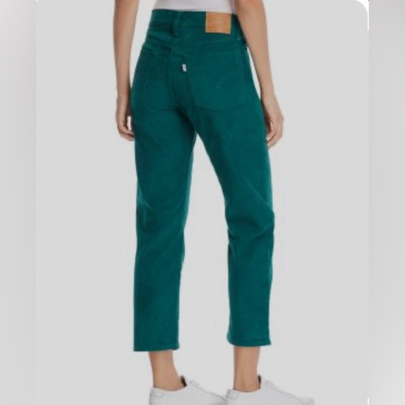 Levi's Green Wedgie straight Corduroy Pants - Picture 8 of 8